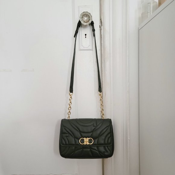 Salvatore Ferragamo Gancini Quilted Leather Shoulder Bag - Picture 5 of 5